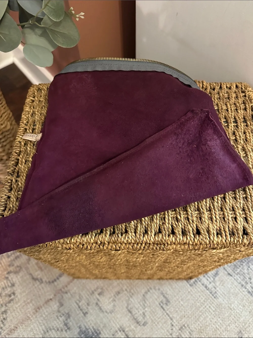 Clare V. clutch over fold